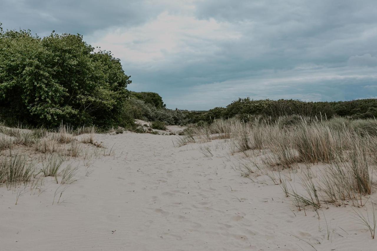 Zuiders Appartement Op 150M Van Duinen En Strand ブレーデネ エクステリア 写真